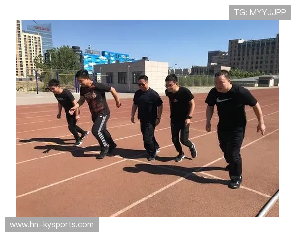 琑员如何通过体能与技术结合提升表现，如何进行体能训练结合专项